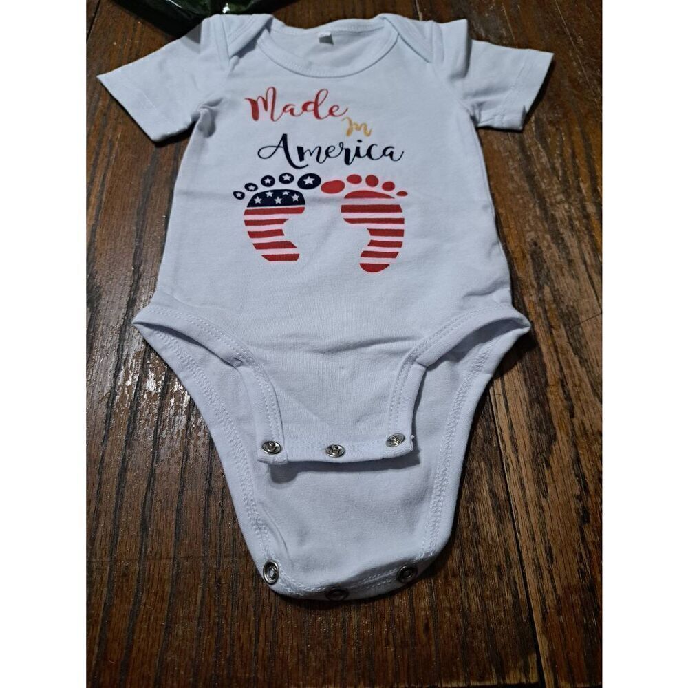 New 0-6 Month White Red Blue Made in America One Piece Bodysuit